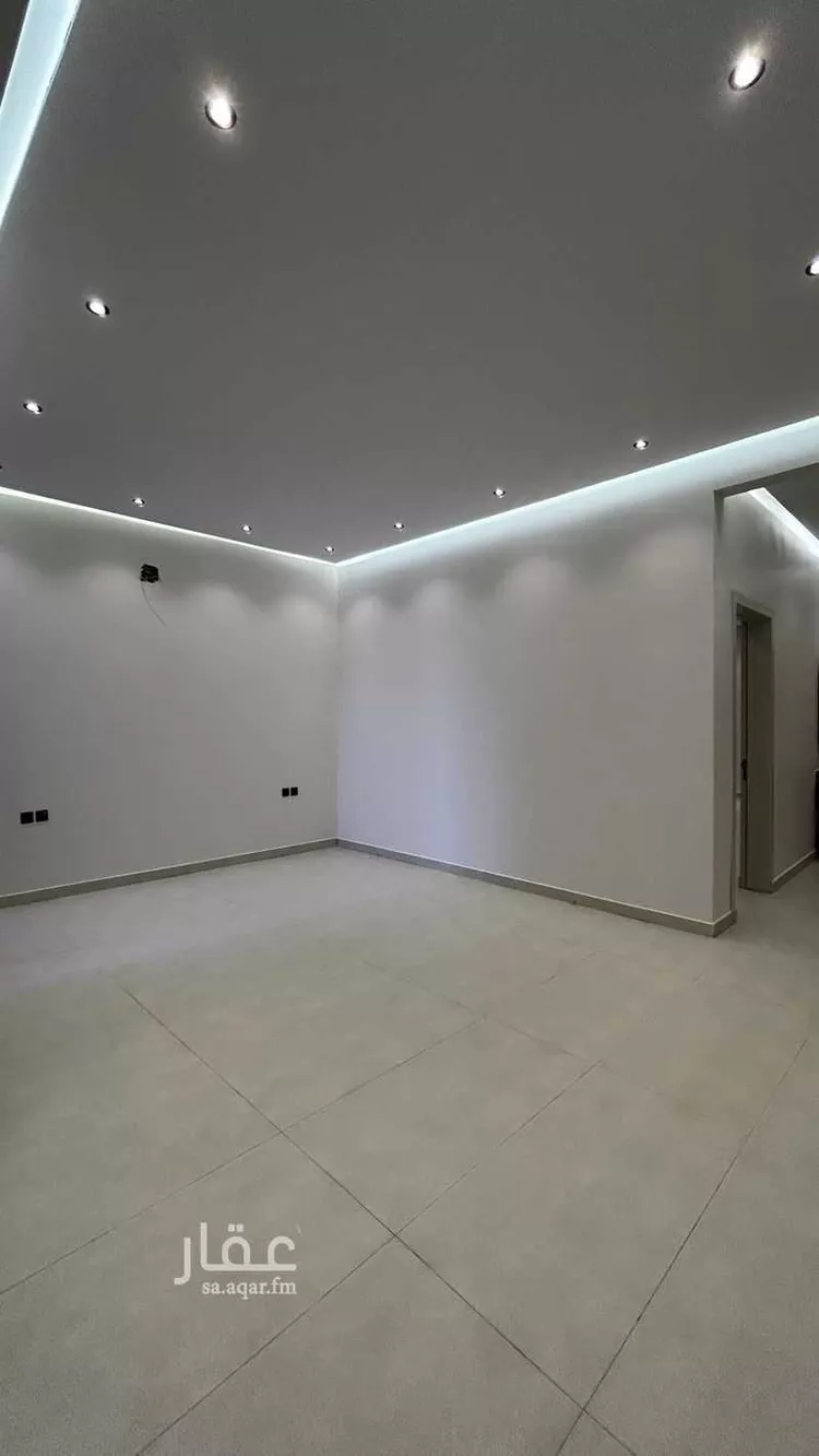 Floor for Sale in Riyadh Al Janadriyah صورة 3