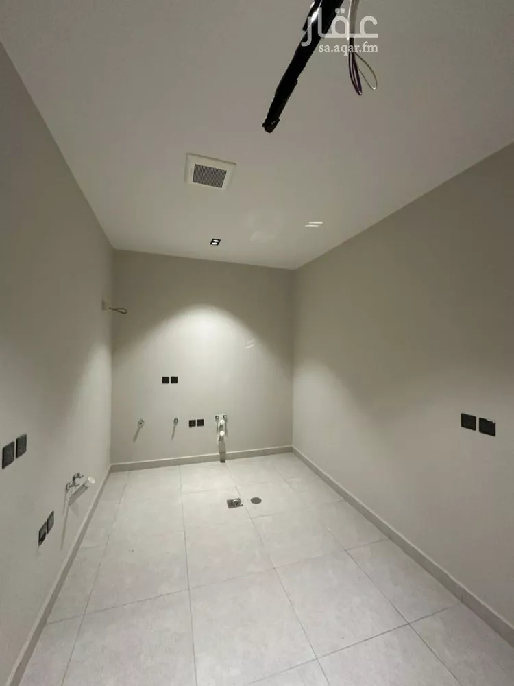 شقة للبيع في شارع الفريق, حي العزيزية, مدينة جدة, منطقة مكة المكرمة صورة 4