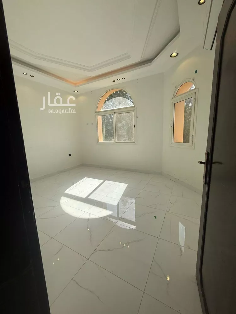 شقة للإيجار في شارع الامير مقرن بن عبدالعزيز, حي المرسلات, مدينة الرياض, منطقة الرياض صورة 2