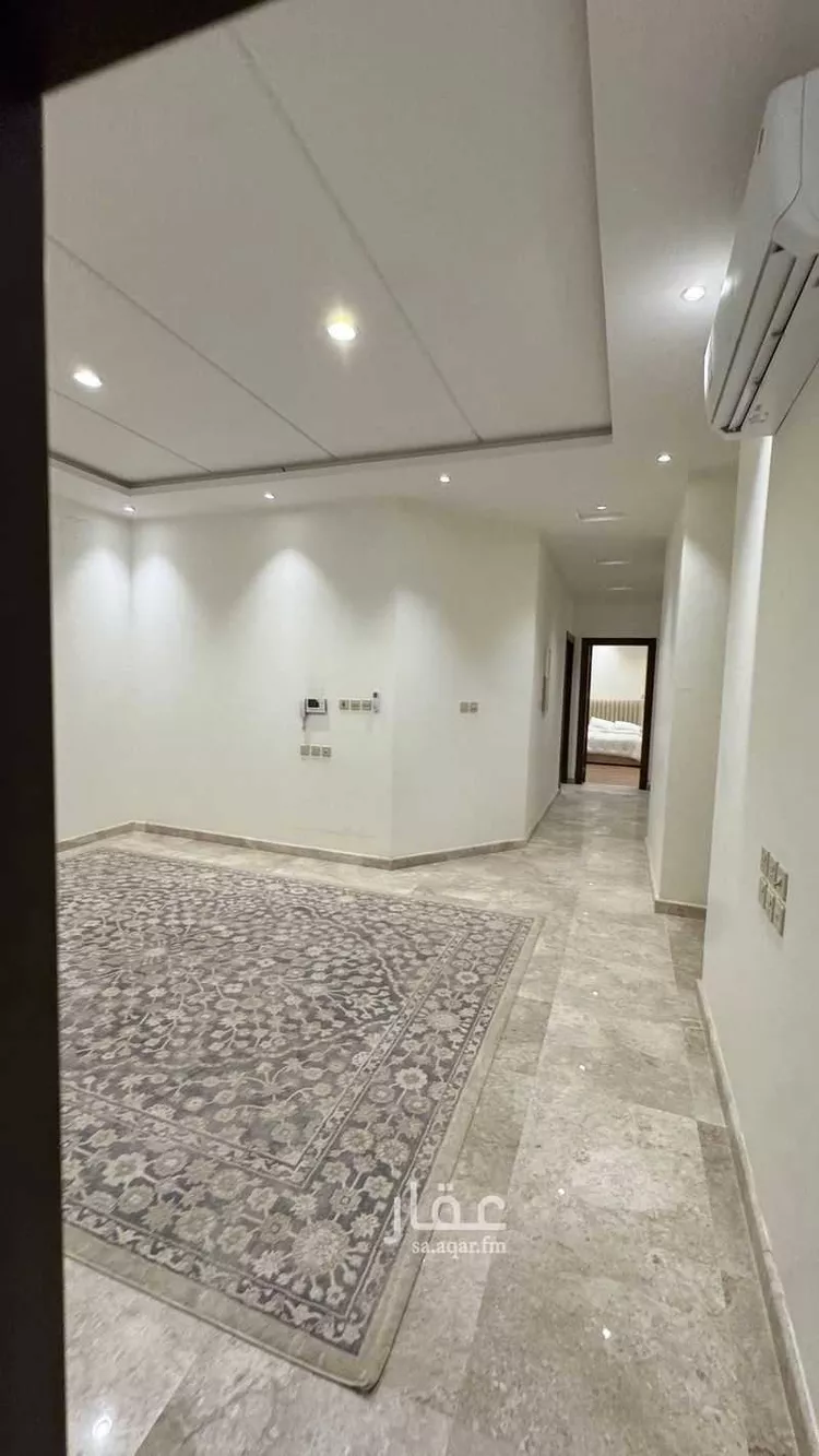 فيلا للإيجار في شارع رقم 366 ، حي الياسمين ، الرياض ، منطقة الرياض صورة 2