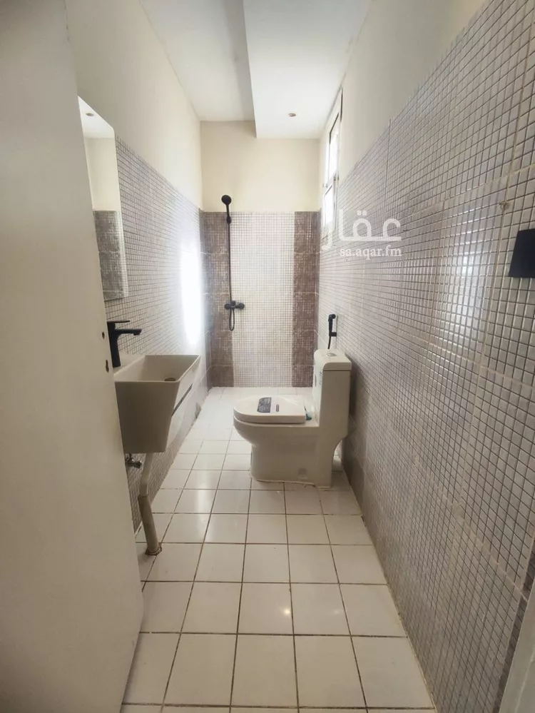 شقة للإيجار في شارع  عبدالله ابن سعود ابن عبدالعزيز, حي إشبيلية, مدينة الرياض, منطقة الرياض