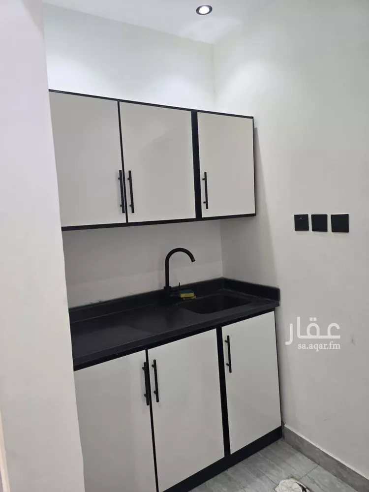 شقة للإيجار في شارع  عبدالله ابن سعود ابن عبدالعزيز, حي إشبيلية, مدينة الرياض, منطقة الرياض صورة 2