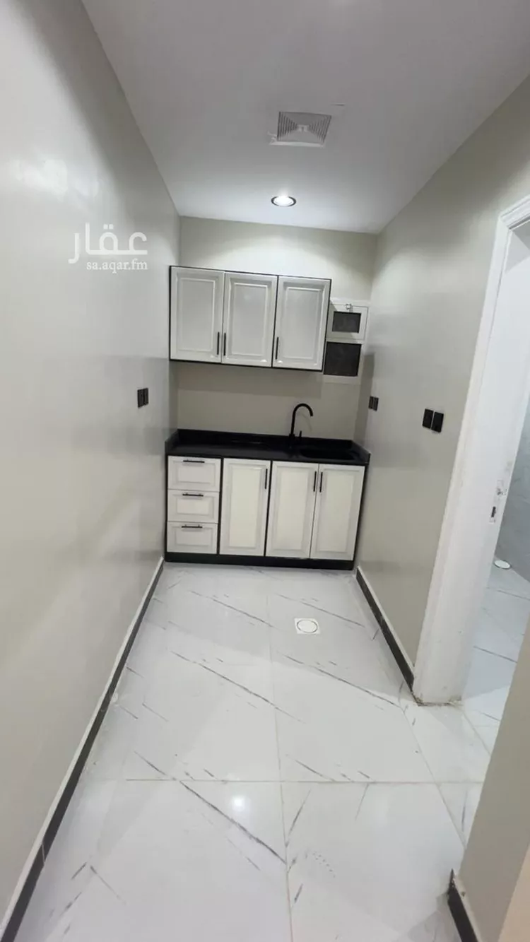 شقة للإيجار في شارع حياة بن قيس, حي الروضة, مدينة الرياض, منطقة الرياض صورة 3