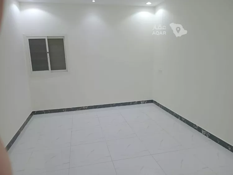 شقة للإيجار في شارع الغريسة, حي إشبيلية, مدينة الرياض, منطقة الرياض 4