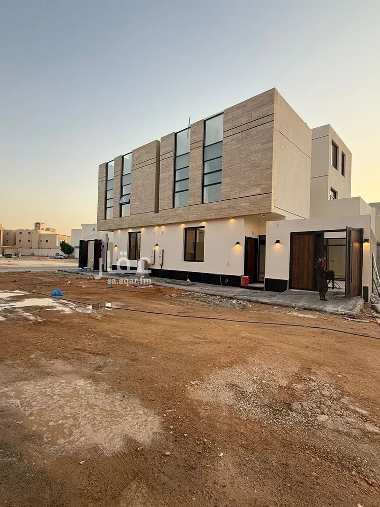 فيلا للبيع في شارع أحمد مفتي المكي الحنفي, حي المهدية, مدينة الرياض, منطقة الرياض صورة 3