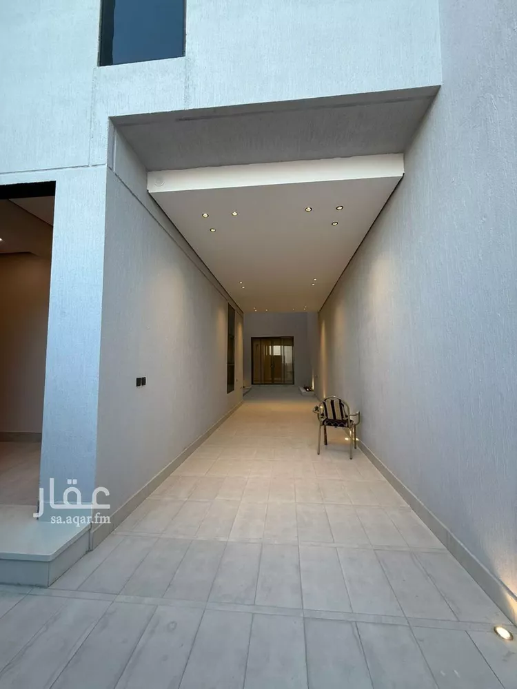 فيلا للبيع في شارع إسماعيل بن حماد, حي المهدية, مدينة الرياض, منطقة الرياض صورة 5