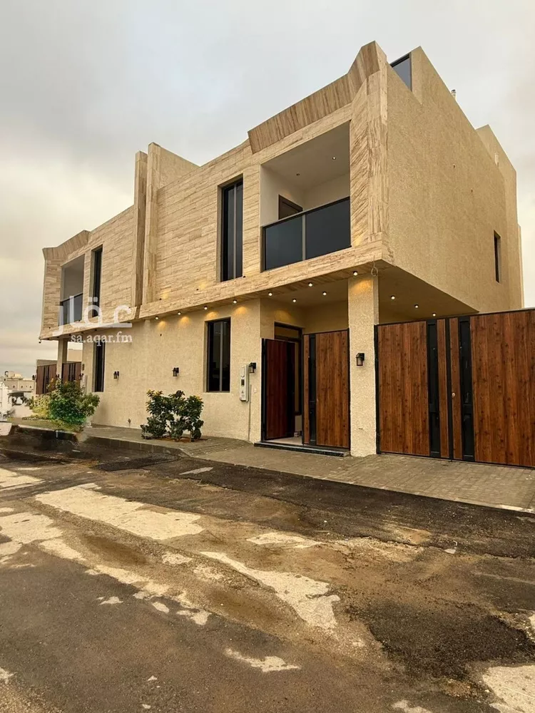 فيلا للبيع في شارع قطب الدين بن السلطان, حي المهدية, مدينة الرياض, منطقة الرياض صورة 2