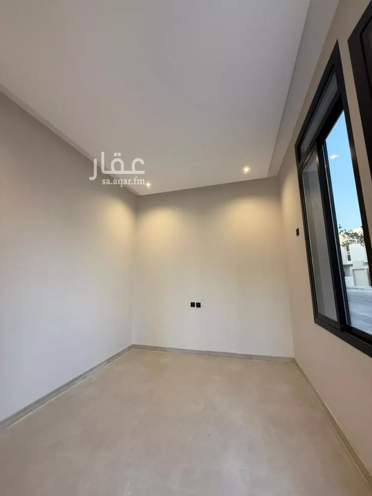فيلا للبيع في شارع أبي الحسن الأسفرائيني, حي المهدية, مدينة الرياض, منطقة الرياض صورة 5