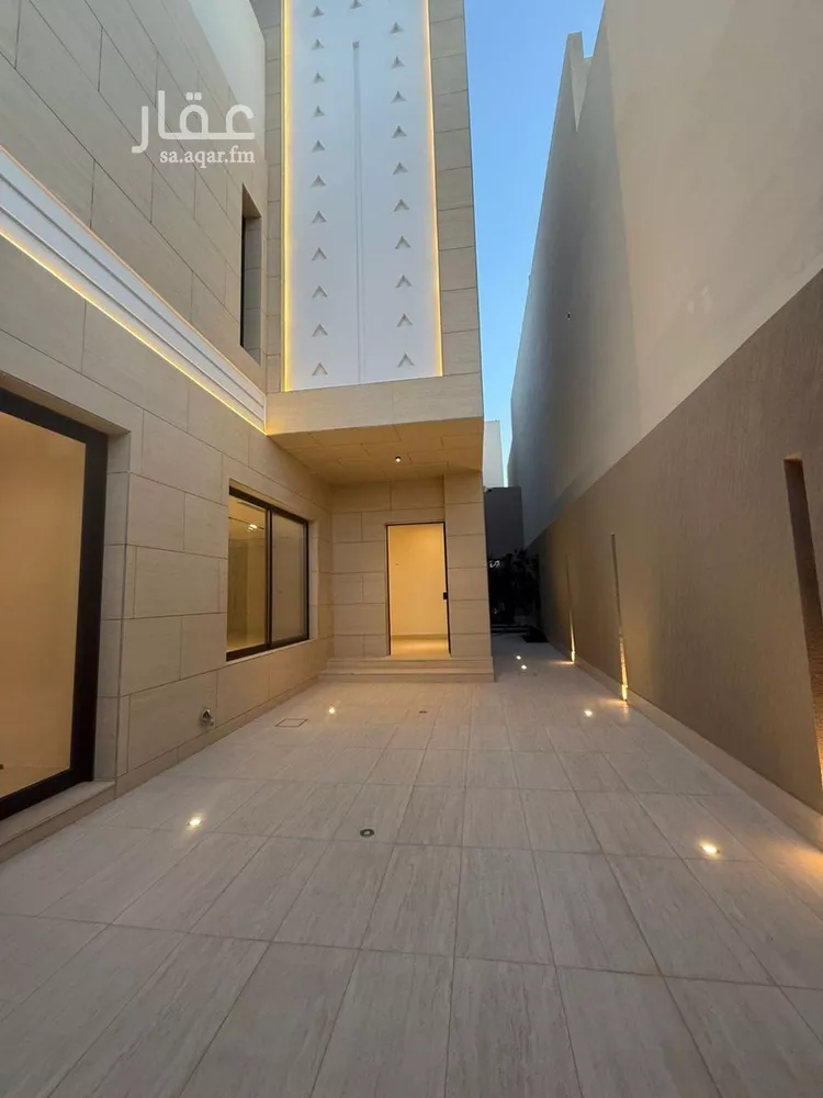 فيلا للبيع في شارع قطب الدين بن السلطان, حي المهدية, مدينة الرياض, منطقة الرياض صورة 5