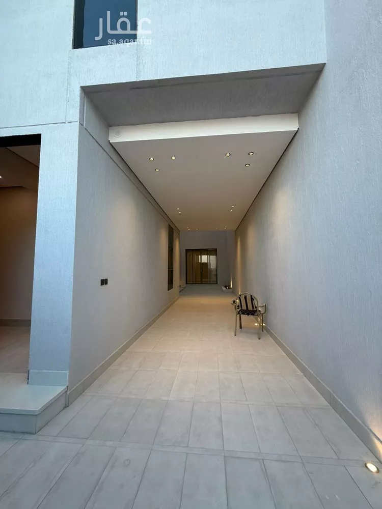 فيلا للبيع في شارع إسماعيل بن حماد, حي المهدية, مدينة الرياض, منطقة الرياض صورة 5