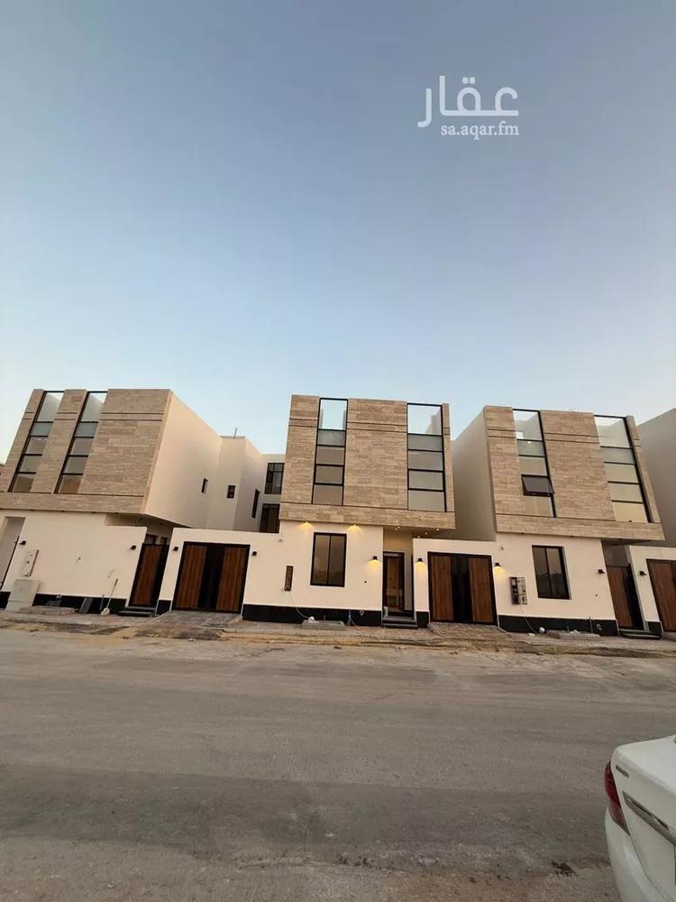 فيلا للبيع في شارع قطب الدين بن السلطان, حي المهدية, مدينة الرياض, منطقة الرياض صورة 2