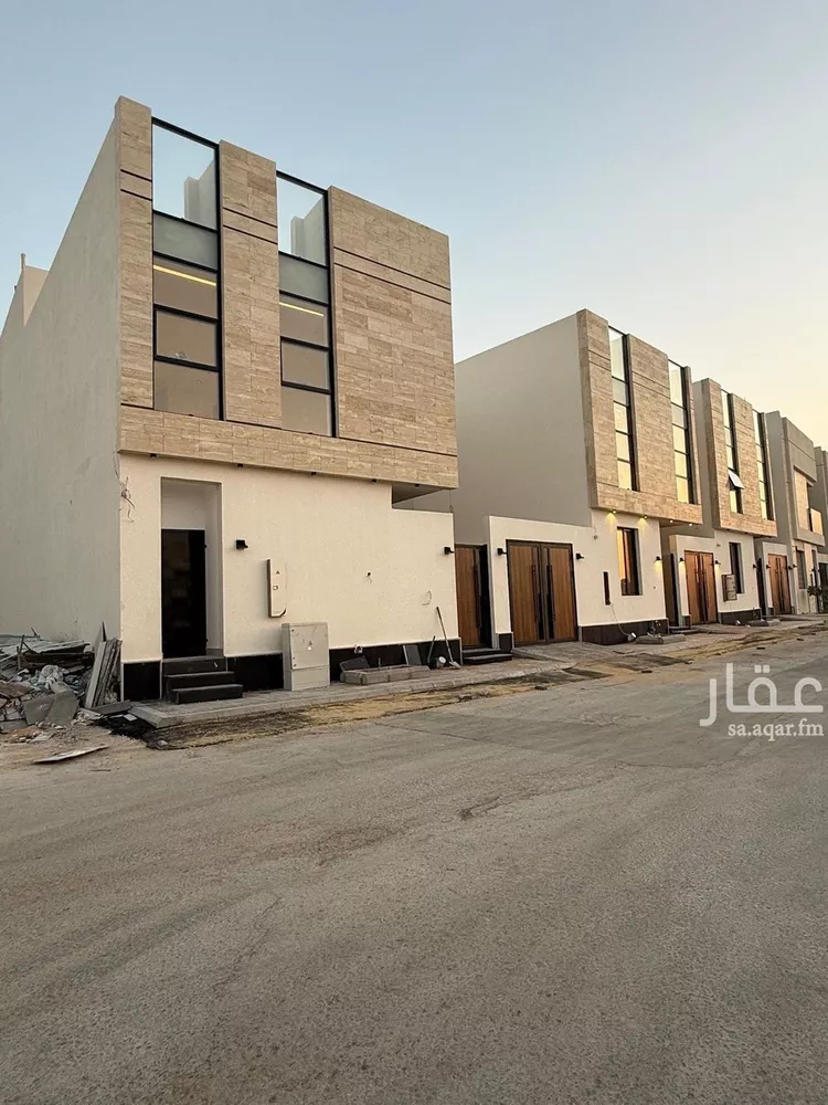 فيلا للبيع في شارع قطب الدين بن السلطان, حي المهدية, مدينة الرياض, منطقة الرياض صورة 3