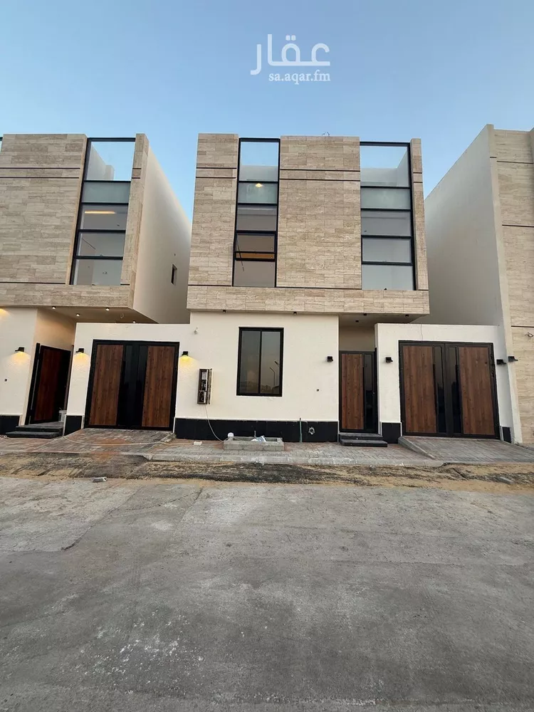 فيلا للبيع في شارع قطب الدين بن السلطان, حي المهدية, مدينة الرياض, منطقة الرياض صورة 2