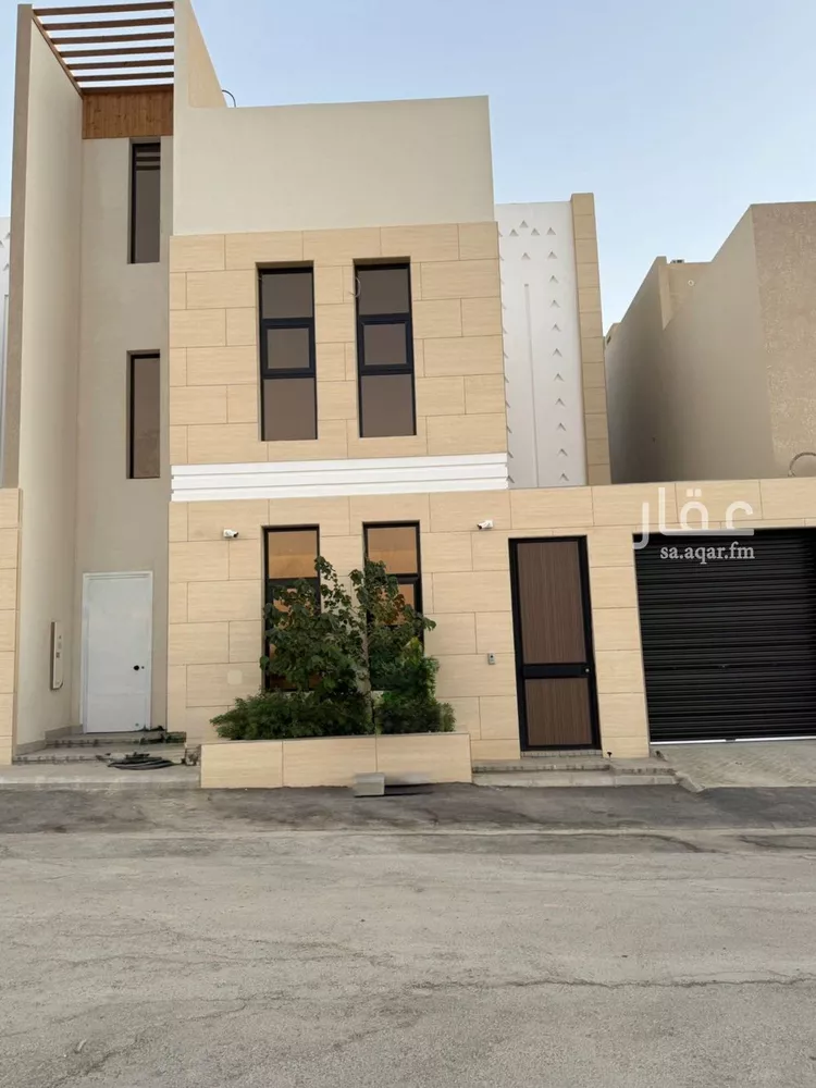 فيلا للبيع في شارع قطب الدين بن السلطان, حي المهدية, مدينة الرياض, منطقة الرياض