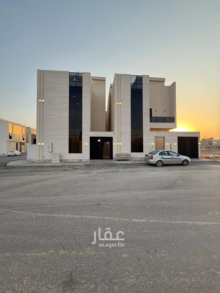 فيلا للبيع في شارع أحمد الكازروني, حي المهدية, مدينة الرياض, منطقة الرياض صورة 2