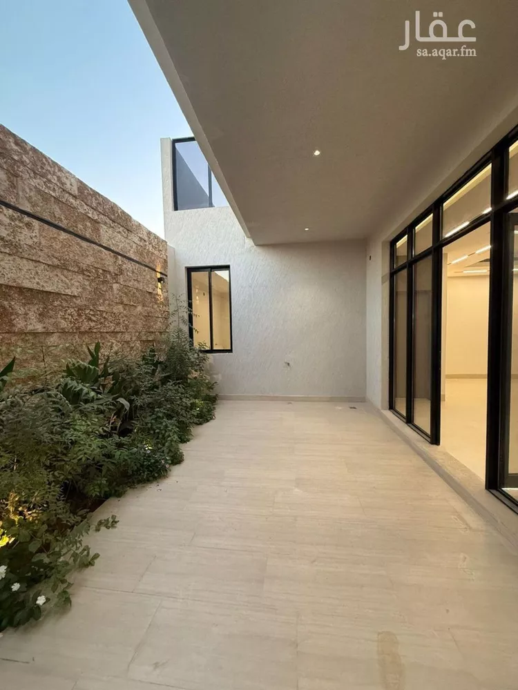 فيلا للبيع في شارع أمين بن محمد مرداد, حي المهدية, مدينة الرياض, منطقة الرياض صورة 3