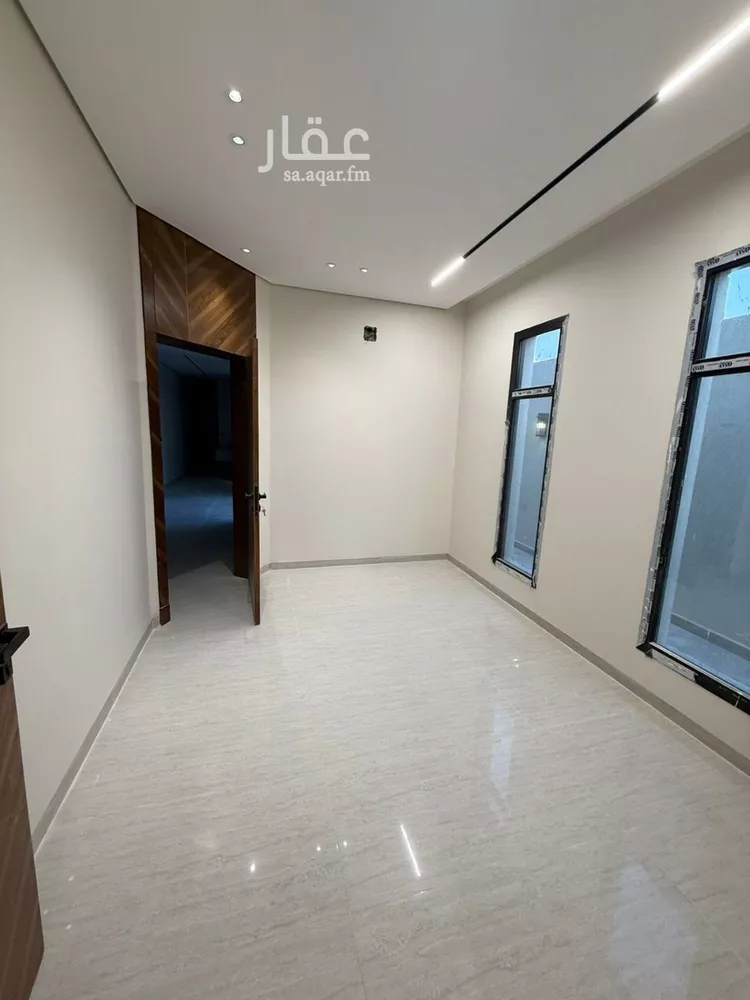 فيلا للبيع في شارع عفيف الدين الثقفي, حي المهدية, مدينة الرياض, منطقة الرياض صورة 5