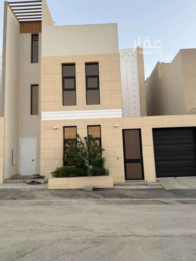 فيلا للبيع في شارع قطب الدين بن السلطان, حي المهدية, مدينة الرياض, منطقة الرياض