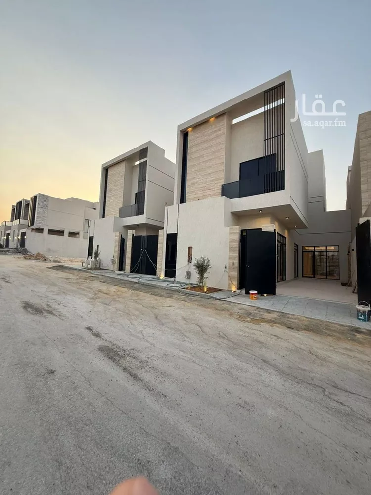 فيلا للبيع في شارع إسماعيل بن حماد, حي المهدية, مدينة الرياض, منطقة الرياض صورة 3