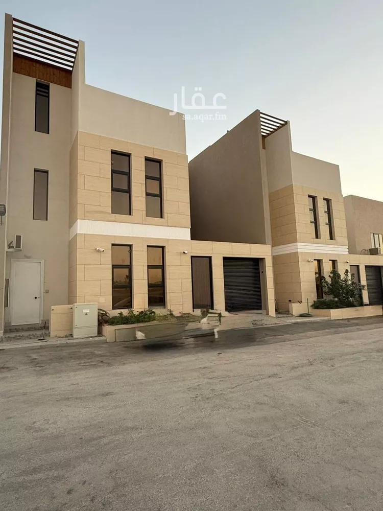فيلا للبيع في شارع قطب الدين بن السلطان, حي المهدية, مدينة الرياض, منطقة الرياض صورة 3