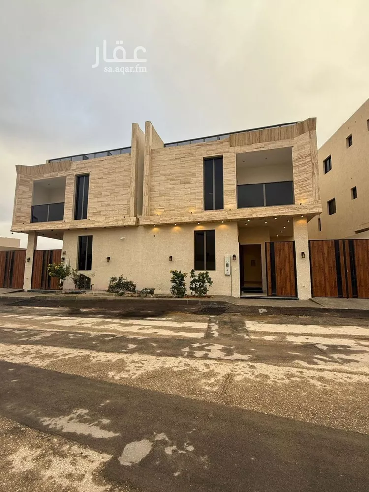 فيلا للبيع في شارع قطب الدين بن السلطان, حي المهدية, مدينة الرياض, منطقة الرياض