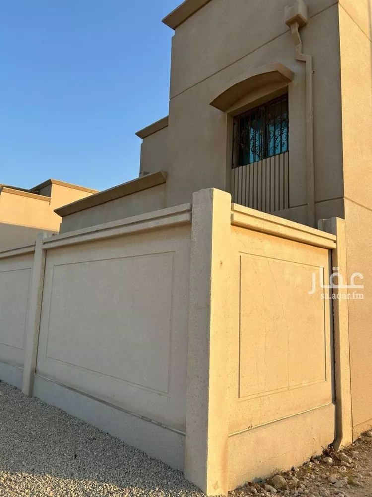 فيلا للبيع في شارع الوسيع, حي جلمودة, مدينة مدينه الجبيل الصناعيه, المنطقة الشرقية صورة 3