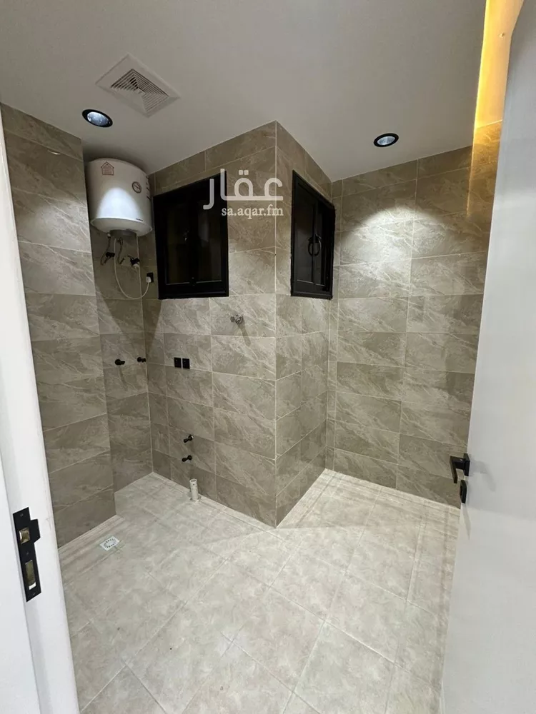 شقة للبيع في شارع ابي جعفر الكوفي, حي اليرموك, مدينة خميس مشيط, منطقة عسير صورة 5