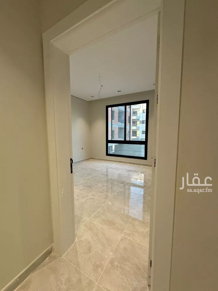 شقة للإيجار في شارع العطايف, حي الحمراء, مدينة الخبر, المنطقة الشرقية صورة 2