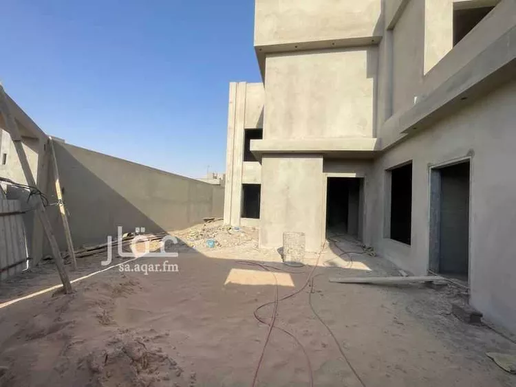 فيلا للبيع في شارع علي بن عبد الجبار ، حي المحمدية ، عنيزة ، عنيزة