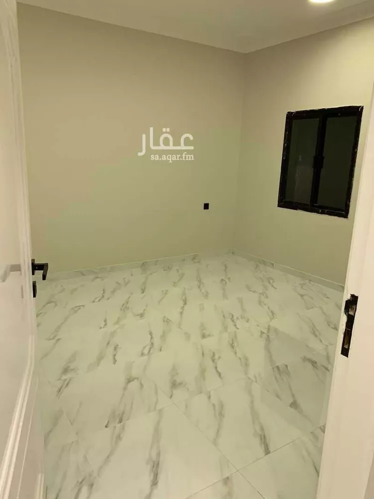 عمارة للبيع في شارع خلاد بن رافع ، حي عروة ، المدينة المنورة ، منطقة المدينة المنورة