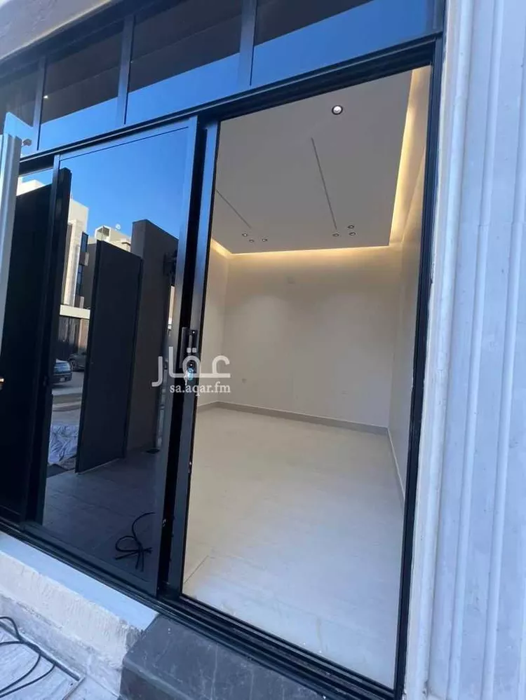 دور للبيع في شارع احمد بن عفيف, حي الجنادرية, مدينة الرياض, منطقة الرياض صورة 4