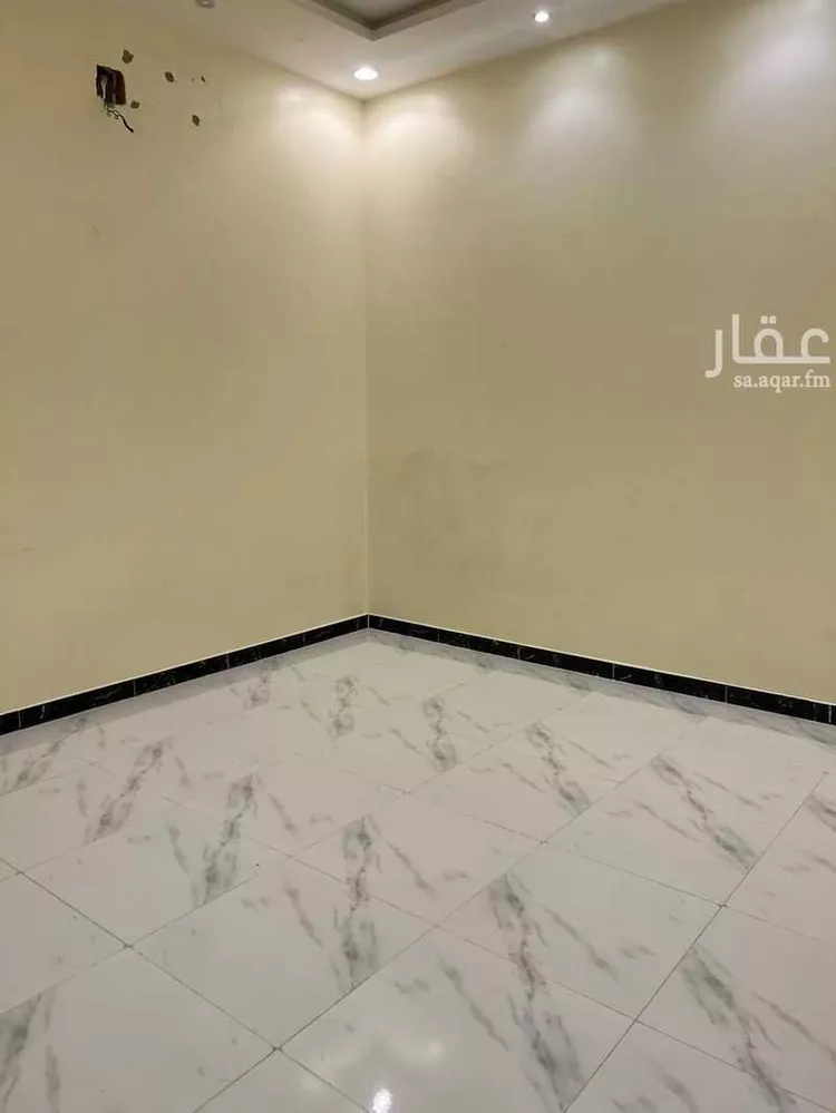فيلا للبيع في شارع عمر بن عبدالكريم المكي, حي بدر, مدينة الرياض, منطقة الرياض 8