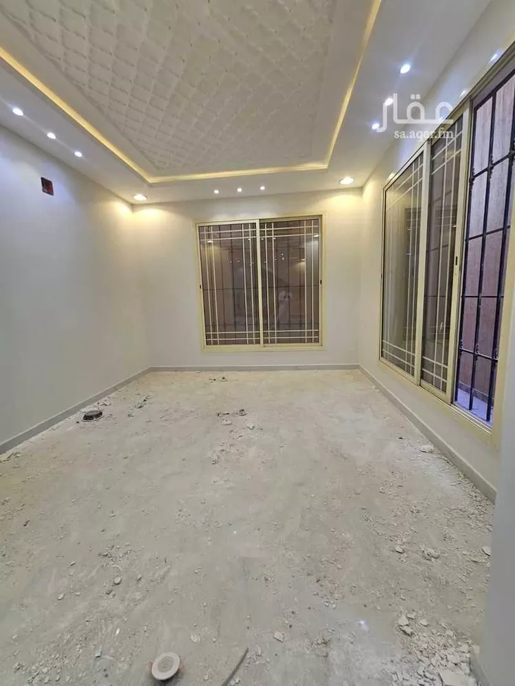 فيلا للبيع في شارع عبدالله بن نصبان, حي الرمال, مدينة الرياض, منطقة الرياض صورة 2