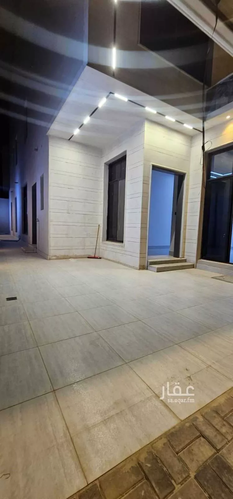 Floor for Sale in Riyadh Al Janadriyah صورة 2