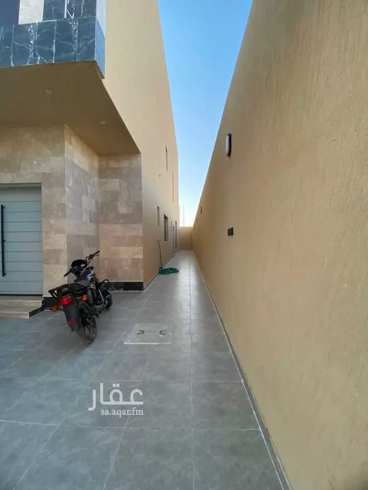 دور للبيع في شارع النظيم, حي النظيم, مدينة الرياض, منطقة الرياض صورة 4
