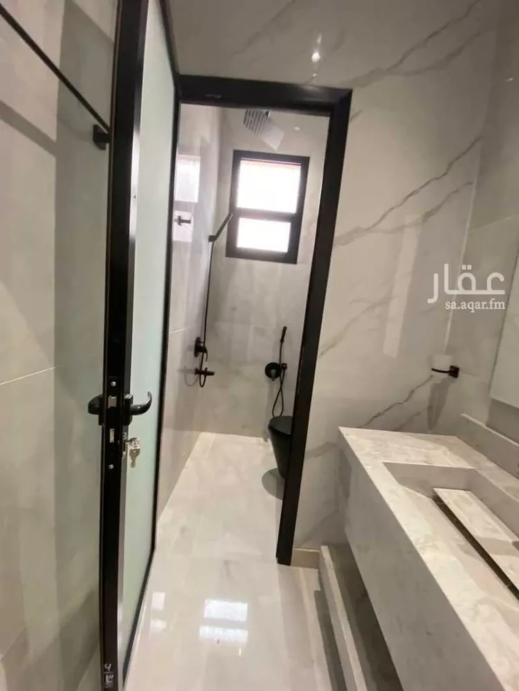 دور للبيع في شارع عمر بن حبيب, حي الجنادرية, مدينة الرياض, منطقة الرياض صورة 2