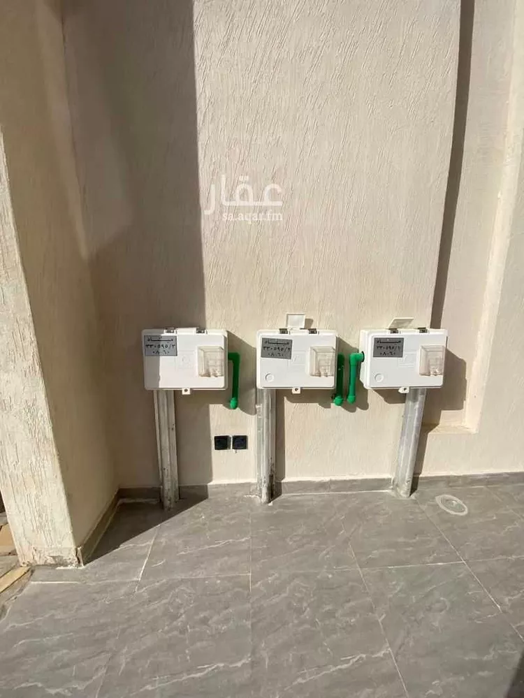 دور للبيع في شارع عمر بن حبيب, حي الجنادرية, مدينة الرياض, منطقة الرياض صورة 5