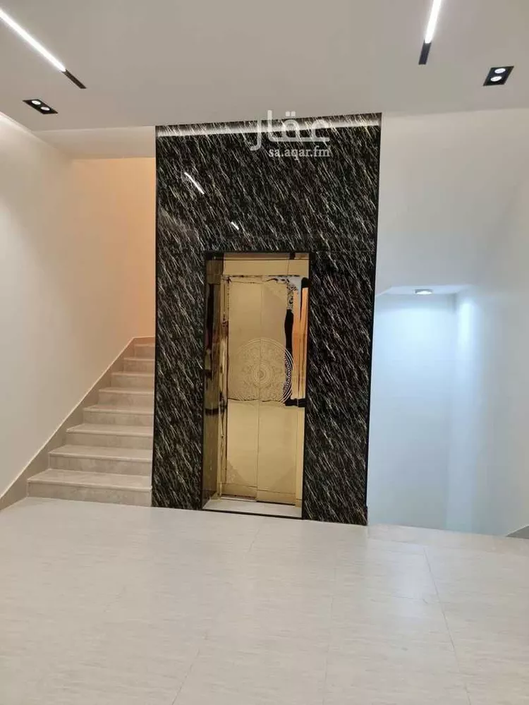فيلا للبيع في شارع ممر 117, حي الرمال, مدينة الرياض, منطقة الرياض 10