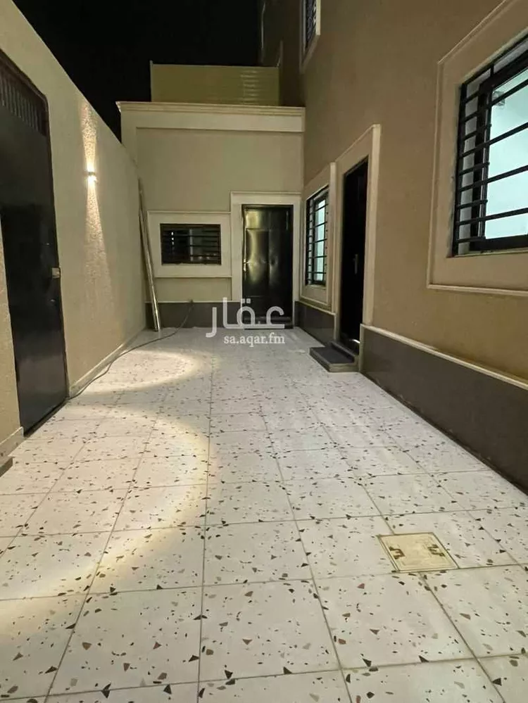 دور للبيع في شارع الحسن الأندلسي, حي الجنادرية, مدينة الرياض, منطقة الرياض