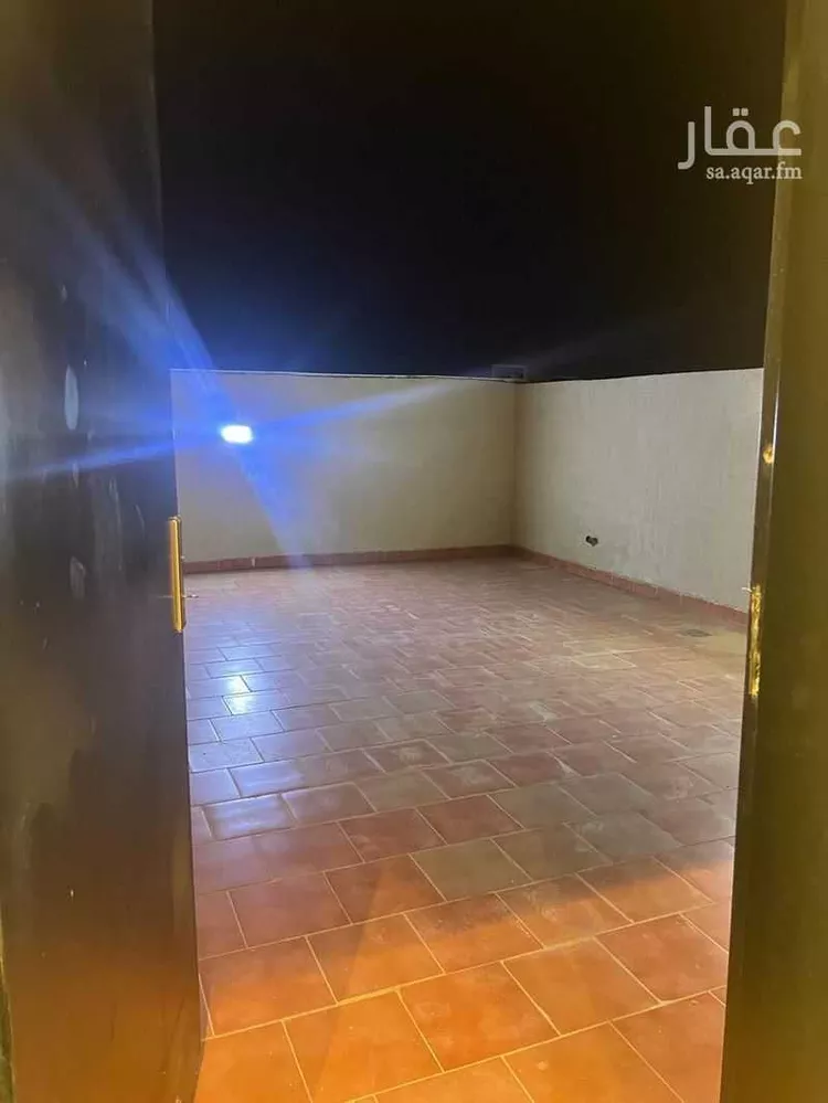 فيلا للبيع في شارع عمر بن عبدالكريم المكي, حي بدر, مدينة الرياض, منطقة الرياض 24