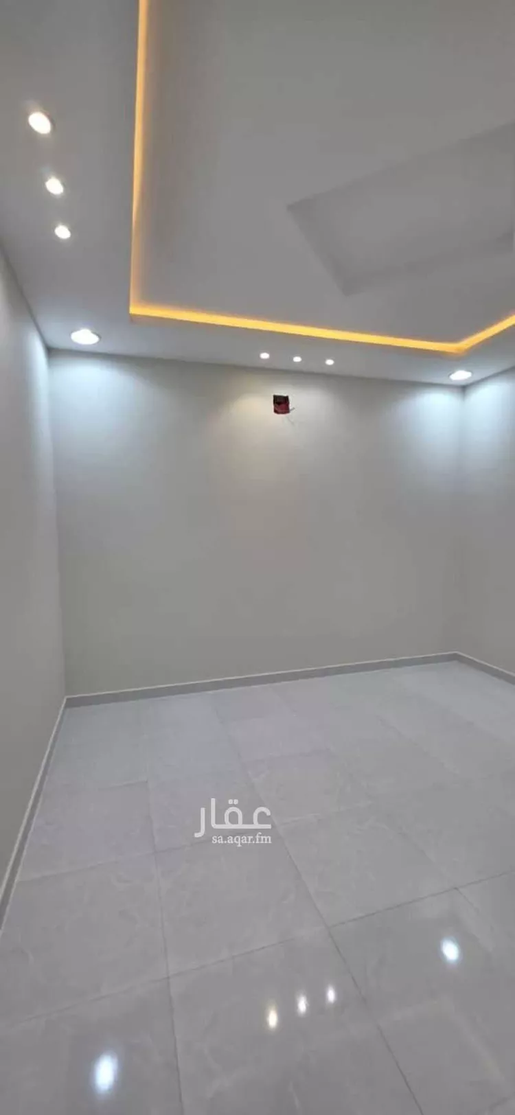 فيلا للبيع في شارع عبدالله بن نصبان, حي الرمال, مدينة الرياض, منطقة الرياض 6