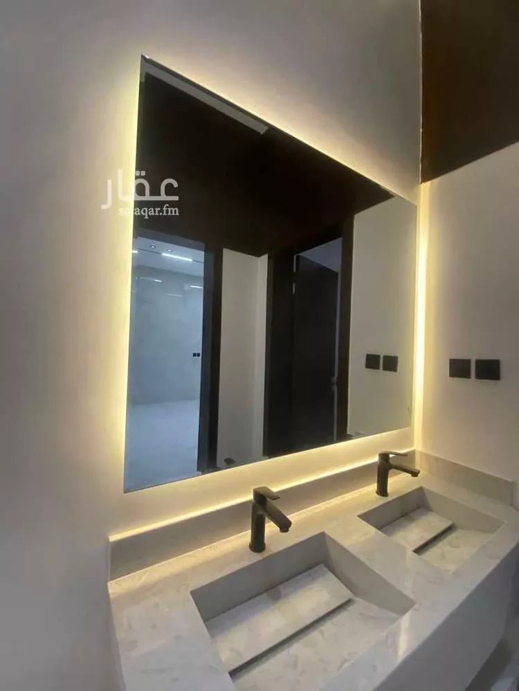دور للبيع في شارع عمر ابن حبيب, حي الجنادرية, مدينة الرياض, منطقة الرياض صورة 3