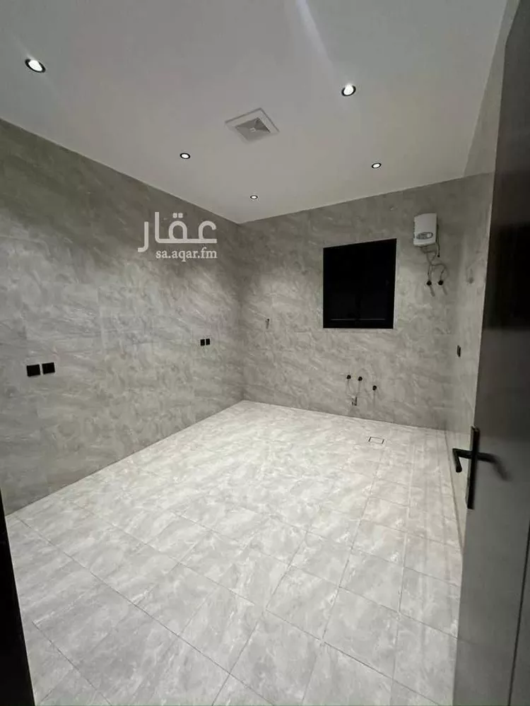 دور للبيع في شارع رقم 164, حي الجنادرية, مدينة الرياض, منطقة الرياض 9