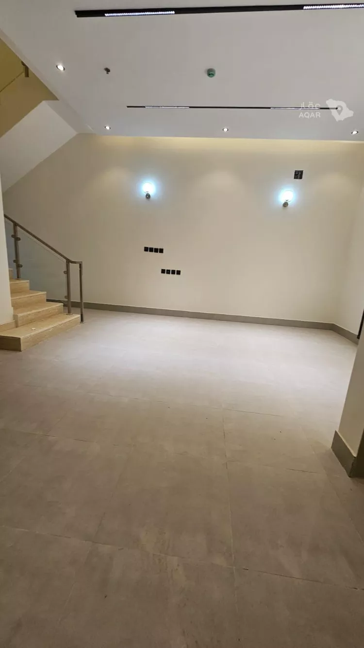 عمارة للبيع في شارع أبي المكارم بن سهل, حي الرمال, مدينة الرياض, منطقة الرياض 2