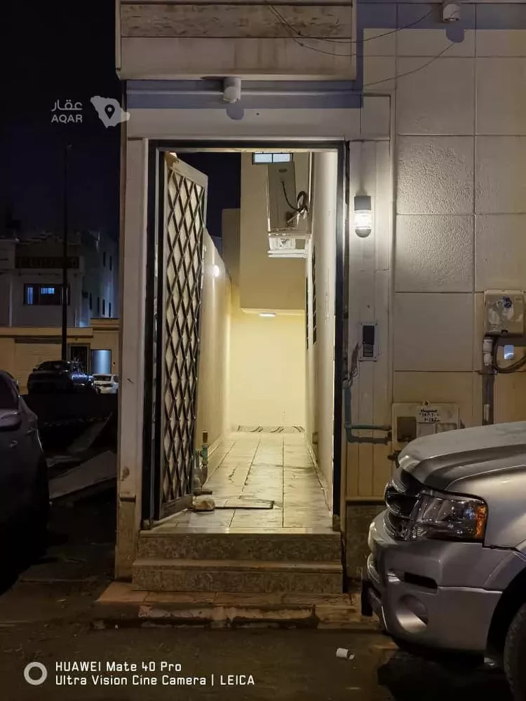 فيلا للبيع في شارع عبدالعزيز الأحيدب, حي الرمال, مدينة الرياض, منطقة الرياض 17