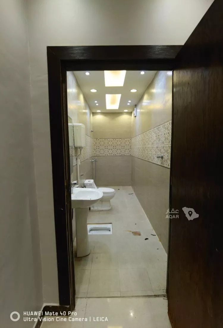 فيلا للبيع في شارع عبدالعزيز الأحيدب, حي الرمال, مدينة الرياض, منطقة الرياض 2