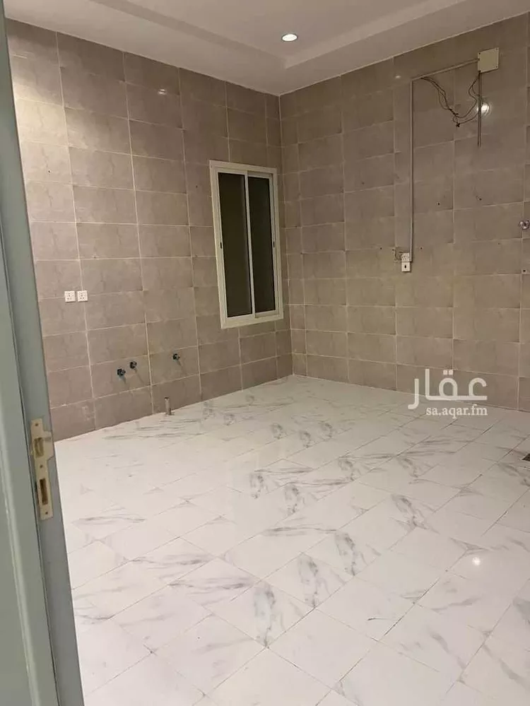 فيلا للبيع في شارع عمر بن عبدالكريم المكي, حي بدر, مدينة الرياض, منطقة الرياض 10