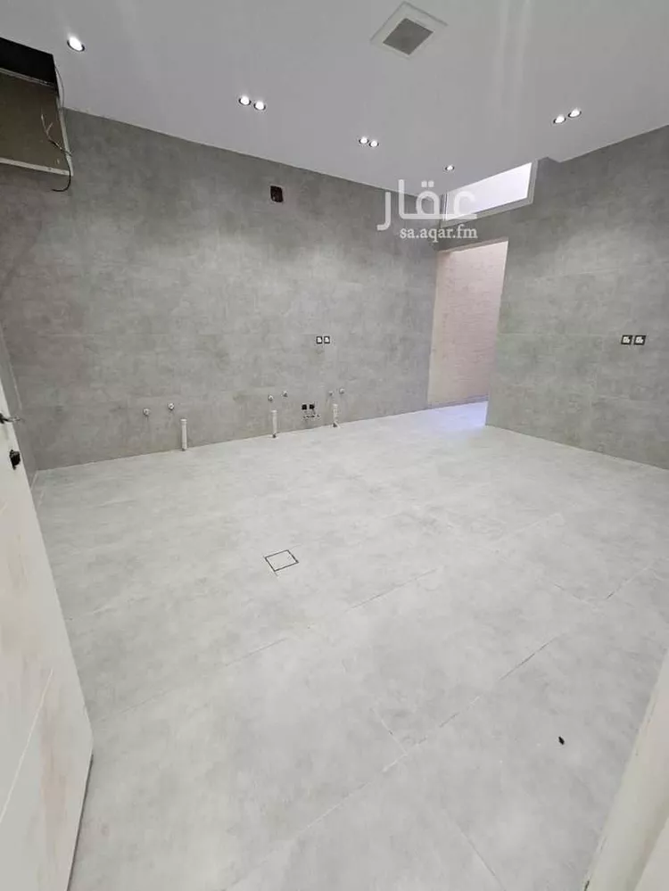 Villa for Sale in Riyadh Al Janadriyah