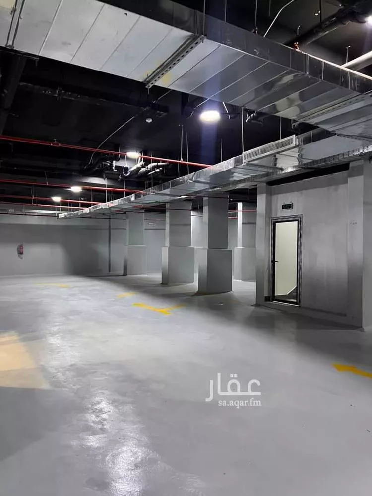 عمارة للبيع في شارع العطايا, حي الجنادرية, مدينة الرياض, منطقة الرياض 13