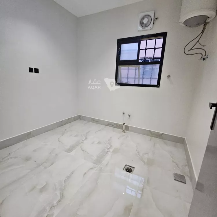 شقة للبيع في شارع رقم 93, حي الجنادرية, مدينة الرياض, منطقة الرياض 18